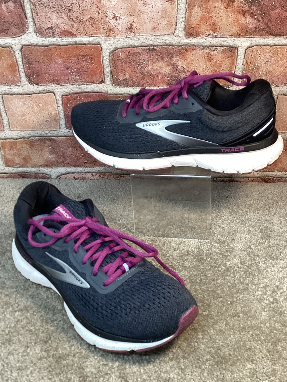 Brooks Trace 2 women’s running shoes sneakers size 8.5